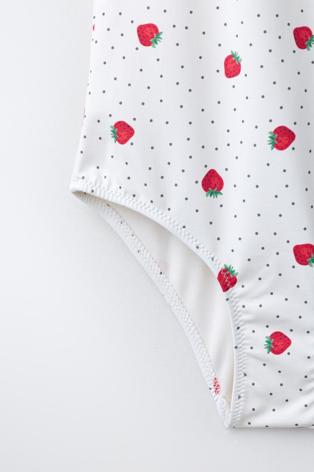 ZARA КУПАЛЬНИК С ПРИНТОМ «КЛУБНИКА», КРАСНЫЙ