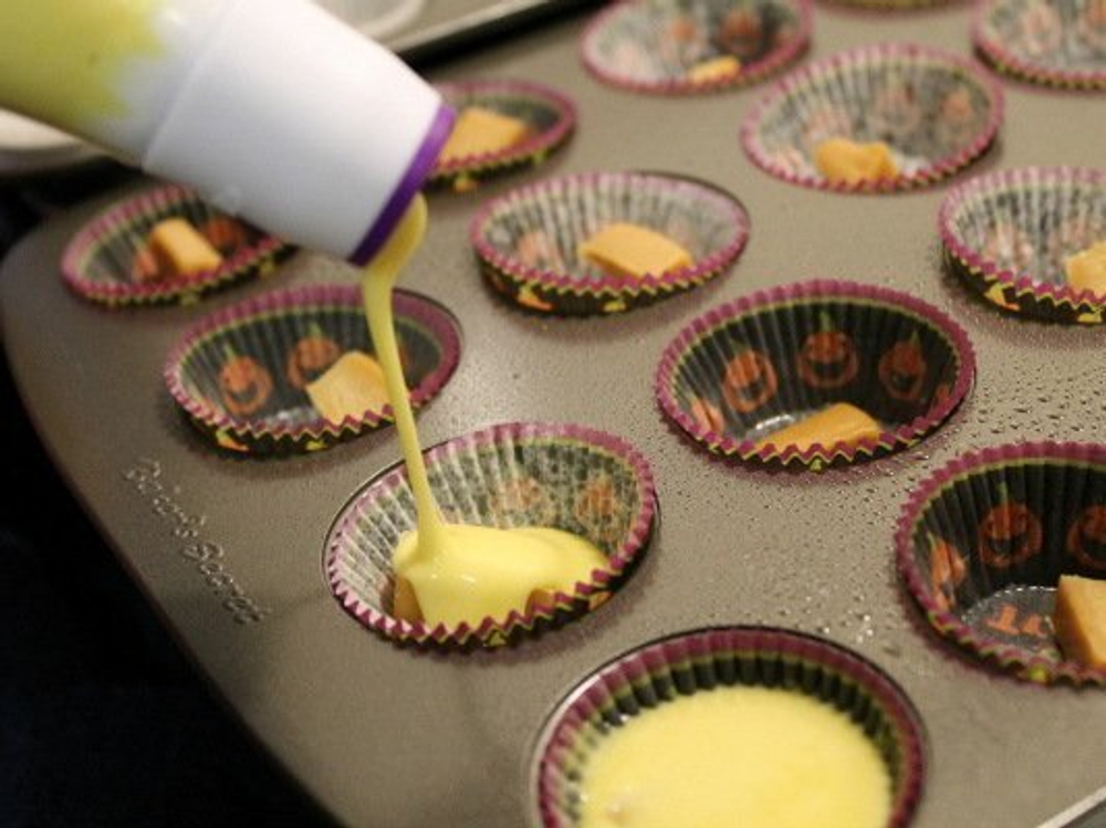 Форма для выпечки кексов на 24шт Baker's Secret