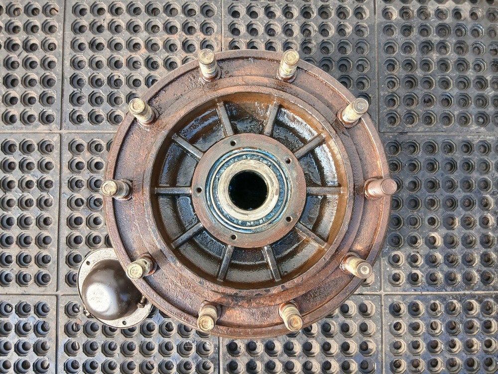 Ступица передняя в сборе 2023г.