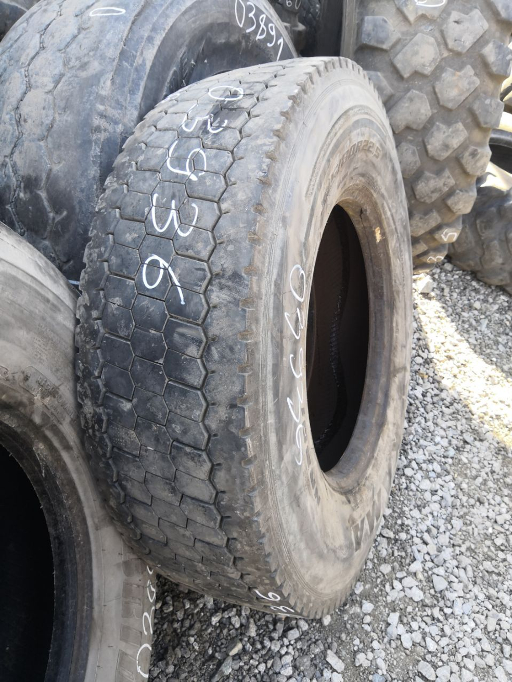 315/80R22.5 Kama NR201 шина б/у