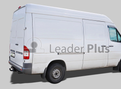 Фаркоп Лидер-плюс для Mercedes Sprinter Classic (909, база 3,5 без ступеньки) 2013-2020 без снятия и выреза бампера. Тип шара: F. Нагрузки: 2000/100 кг, (без электрики в комплекте) - M201-F