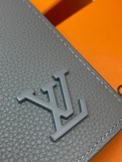 Кошелёк Louis Vuitton