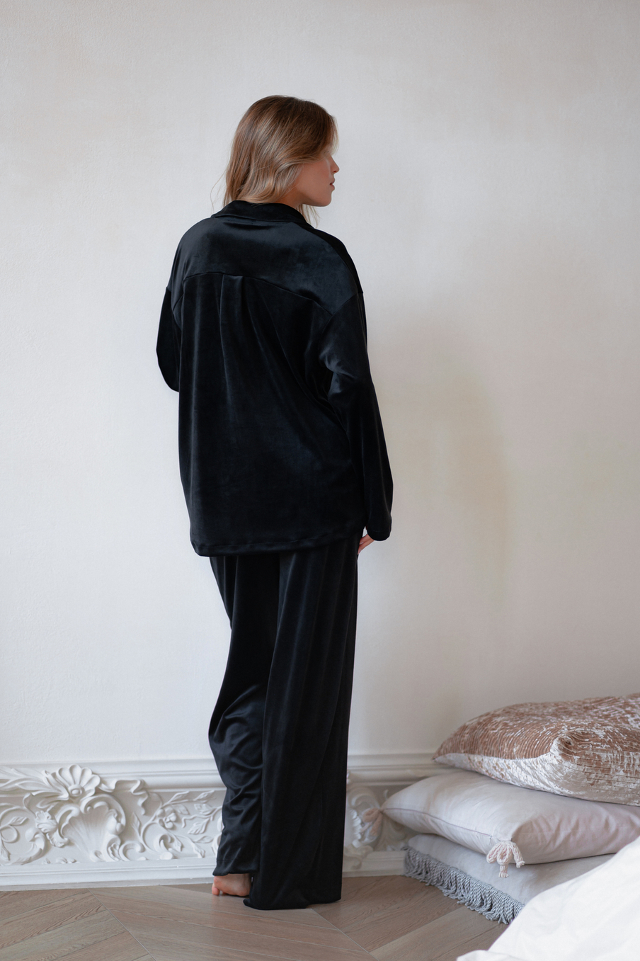 КОМПЛЕКТ ВЕЛЮРОВЫЙ (БЛУЗА И БРЮКИ)