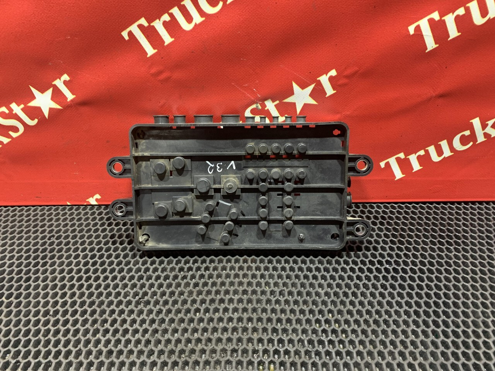 Блок силовых предохранителей 2017 г.