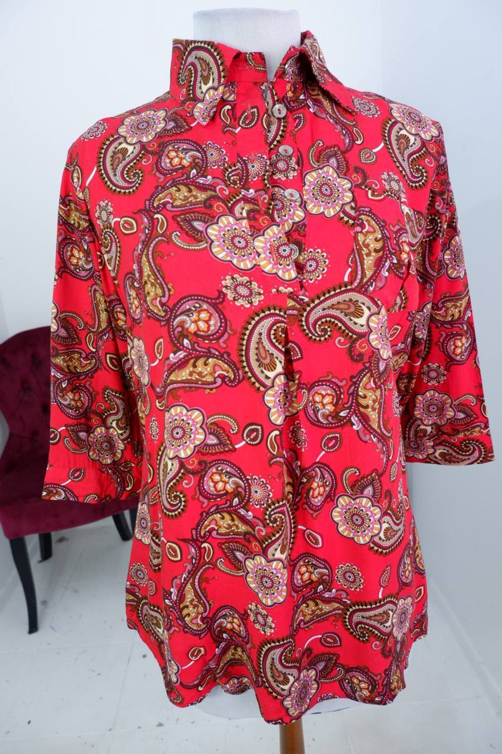 Блузка яркая, из хлопка и вискозы 46 размер