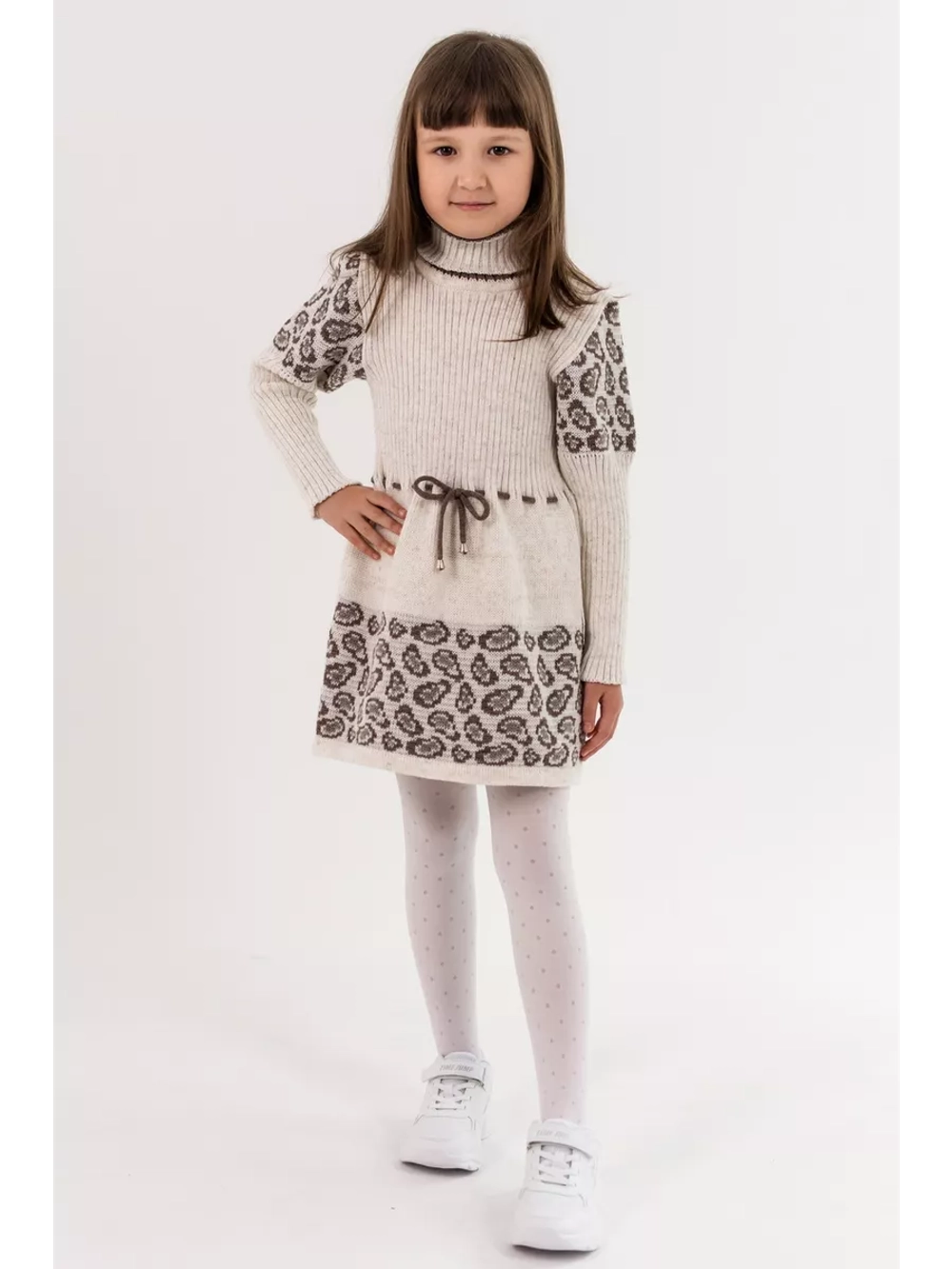 Платье вязаное