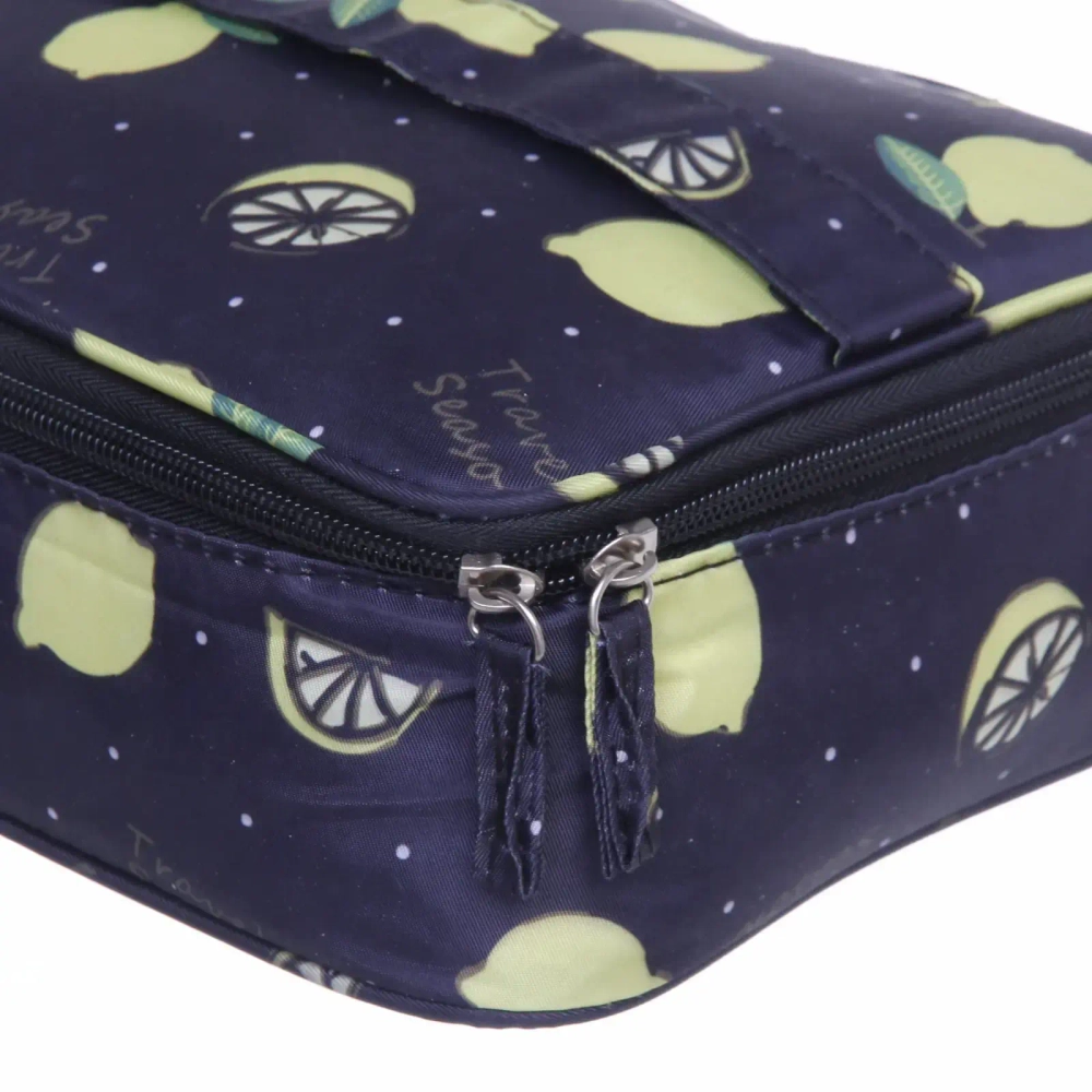 Косметичка-органайзер «Classic style», цвет черный, 18*23*8см (несессер)