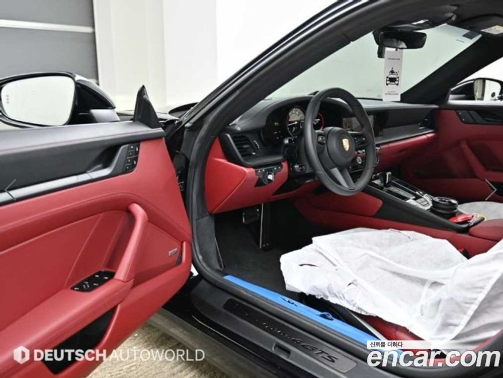 Porsche 911 (992) Carrera 4 GTS (12.2023)