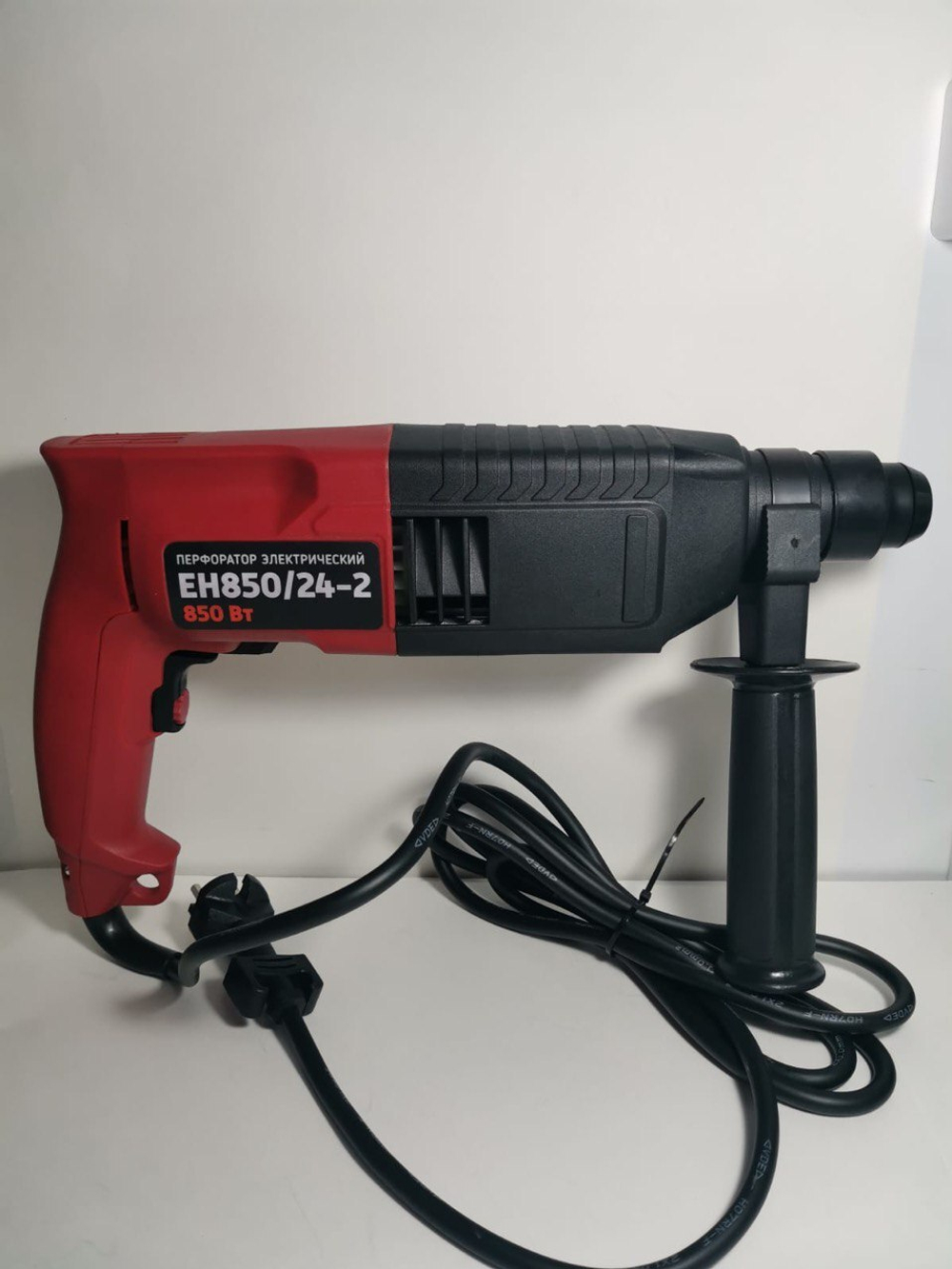 Перфоратор электрический NONE ЕН 850/24-2 (3-х режим, 2,4 Дж, 850Вт, SDS + кейс) №1