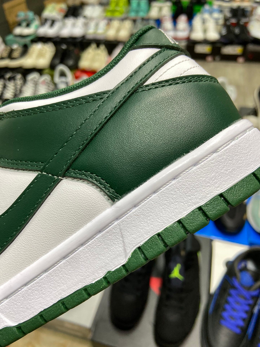 Nike Dunk Low "Michigan State"