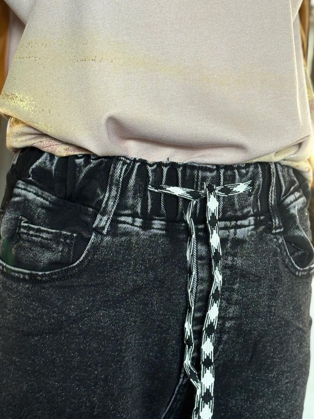 Джинсы с эластаном /тянутся / серые