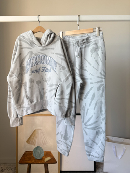 Хлопковый костюм Abercrombie, 158