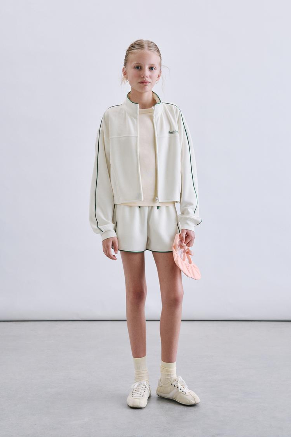 ZARA ТОЛСТОВКА С КОНТРАСТНОЙ ОТДЕЛКОЙ В РУБЧИК И МОЛНИЕЙ, СВЕТЛЫЙ ЭКРЮ