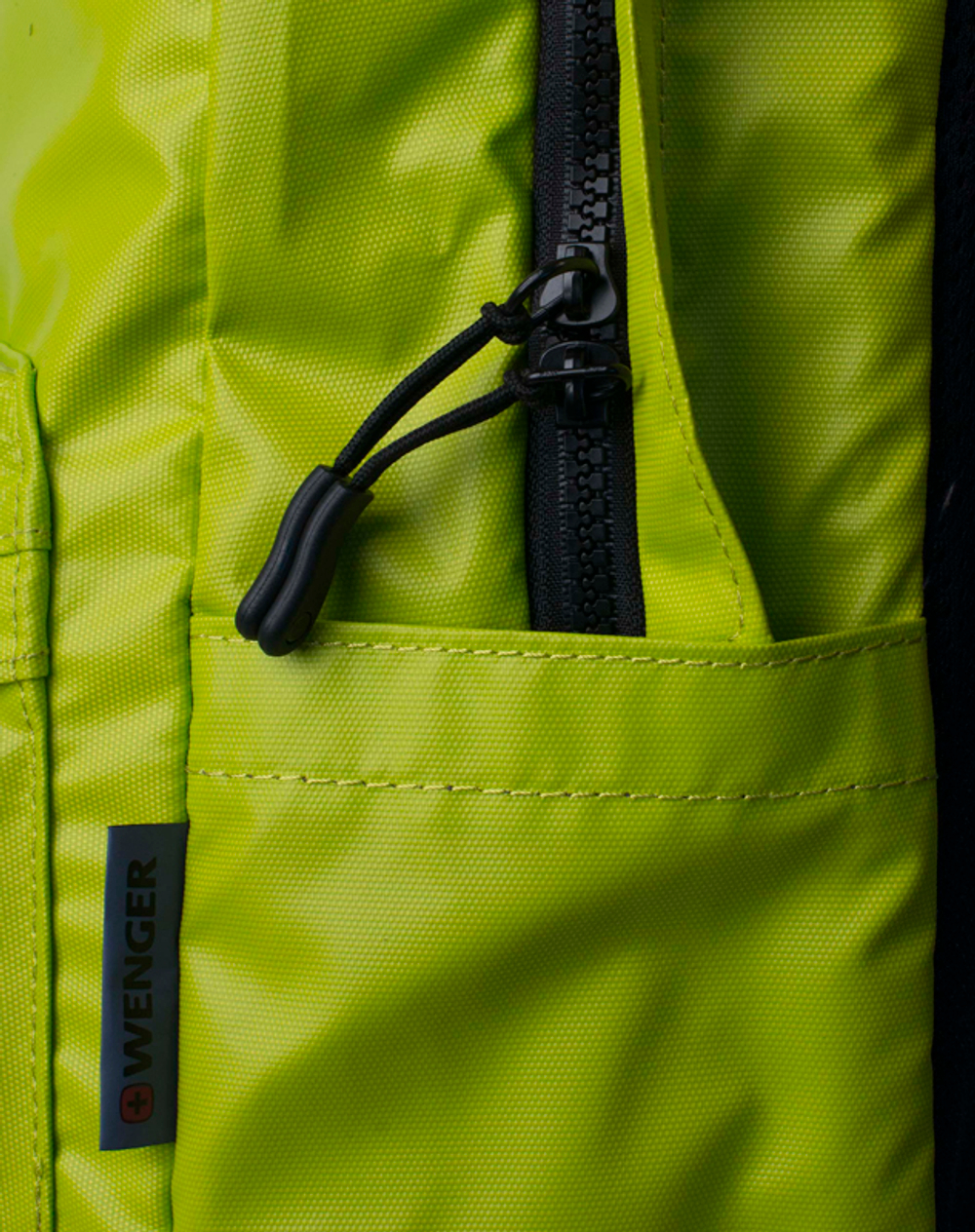 Городской рюкзак с водоотталкивающим покрытием салатовый (18 л) WENGER Photon 605202
