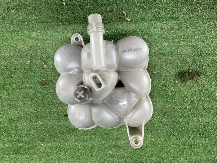 Бачок расширительный Audi Q7 2 (2015-н.в.)