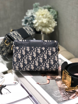 Christian Dior 30 Montaigne Box Bag
