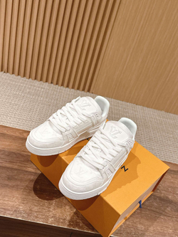 Louis Vuitton Trainers