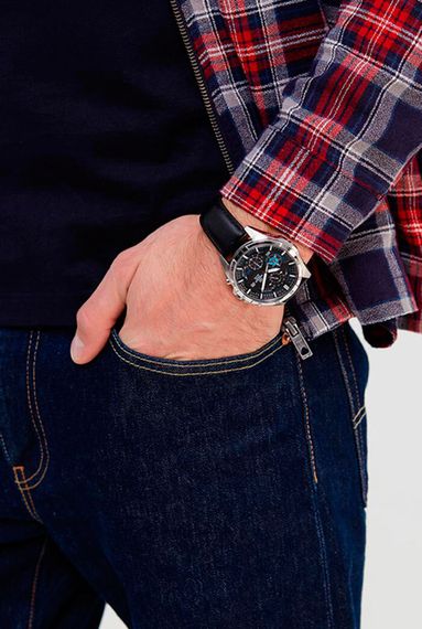Наручные часы Casio EFR-556L-1A