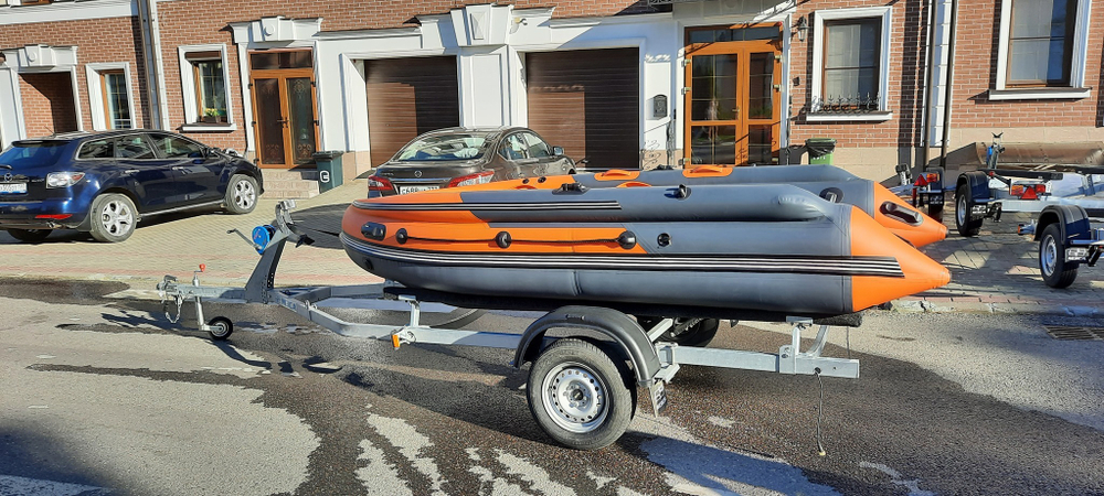 Лодка ПВХ Skat Triton 390 NDFi