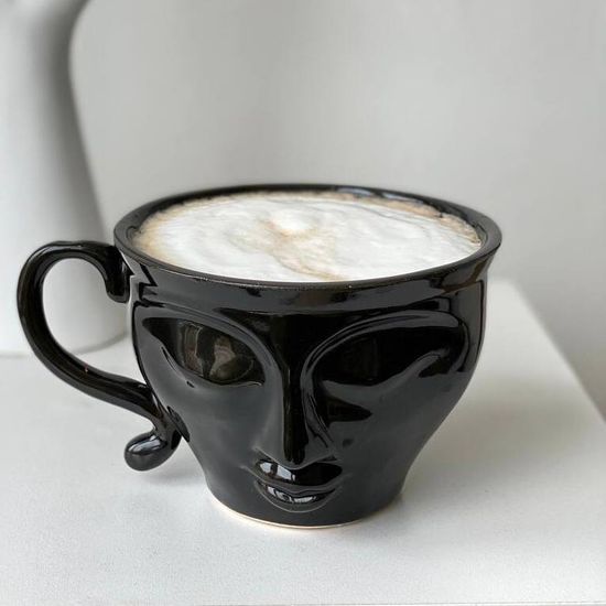 Кружка "Лицо", чёрная, керамика, 400 мл