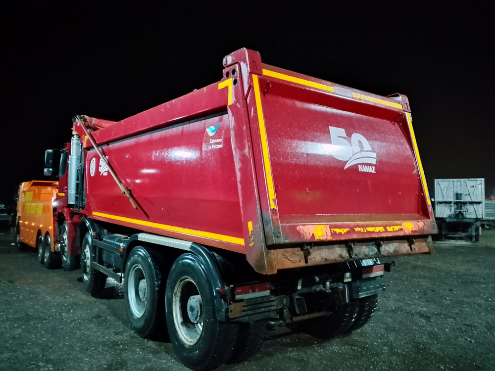 КамАЗ 65801 8x4 Самосвал 65801-001-68(T5) (Дизельный, 12,0 л, 428 л.с., МТ)