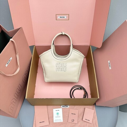 Miu Miu Ivy Small Bag 23 cm