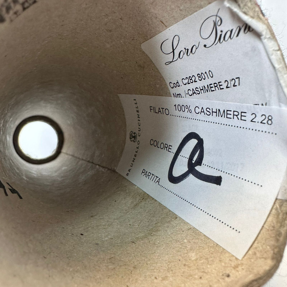 Cucinelli (Stock Loro Piana); 100% кашемир; 1350м/100гр; цвет: черный