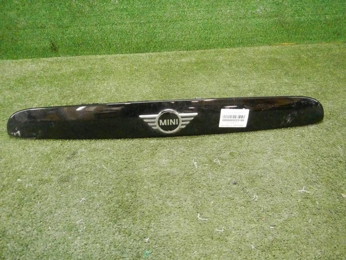 Накладка крышки багажника Mini Hatch F56 (2013-н.в.)