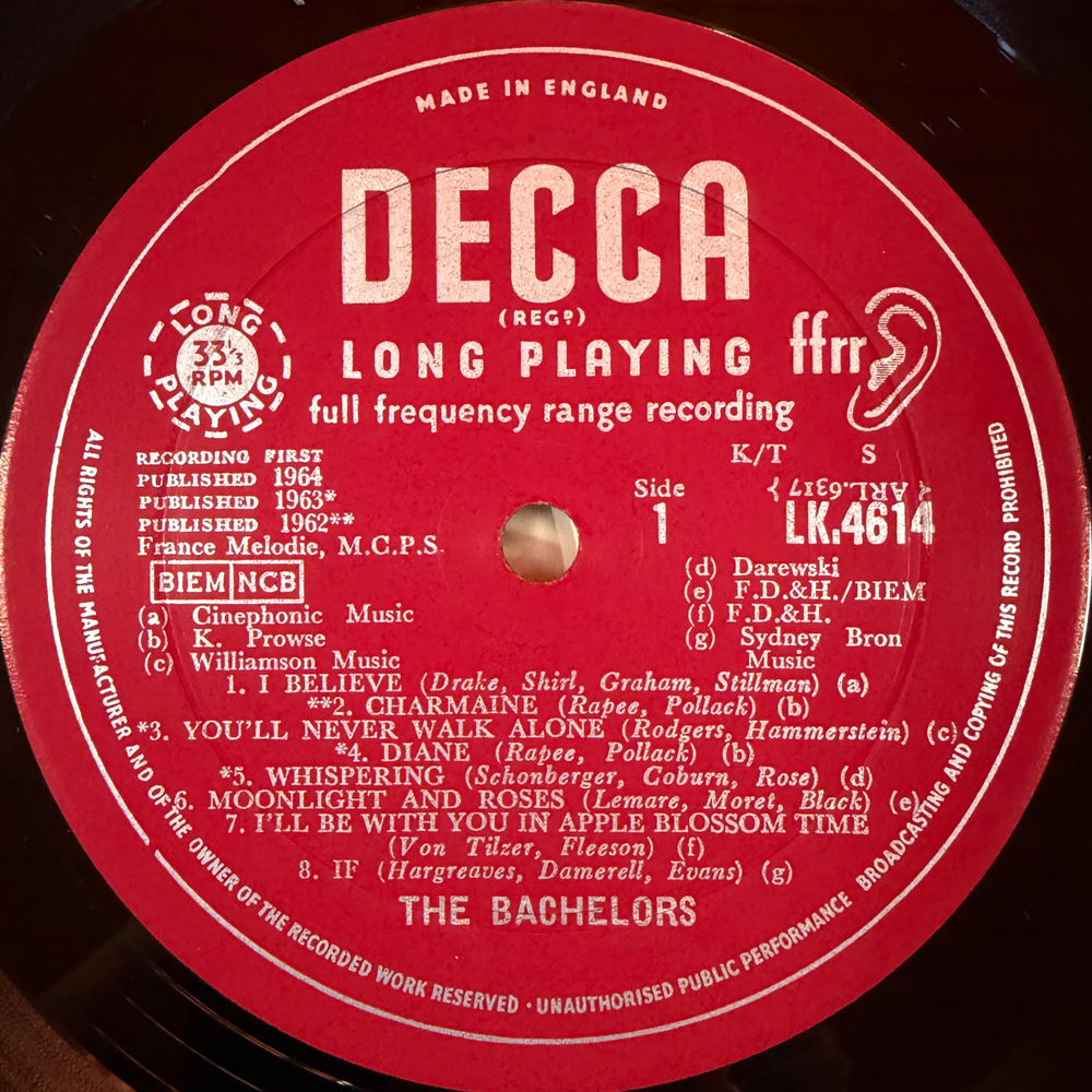 Виниловая пластинка The Bachelors – 16 Great Songs LP