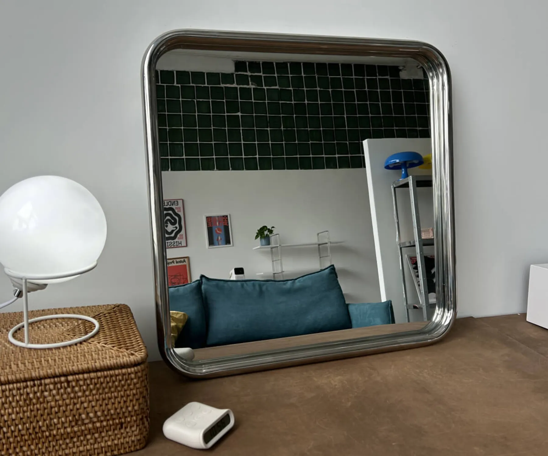 Gallery Item