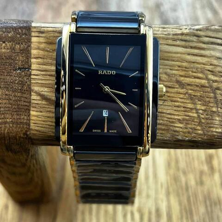 Часы Rado