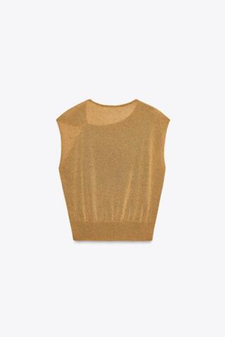 ZARA ТРИКОТАЖНЫЙ ТОП С ФУРНИТУРОЙ, ТЕМНО-СОЛОМЕННЫЙ
