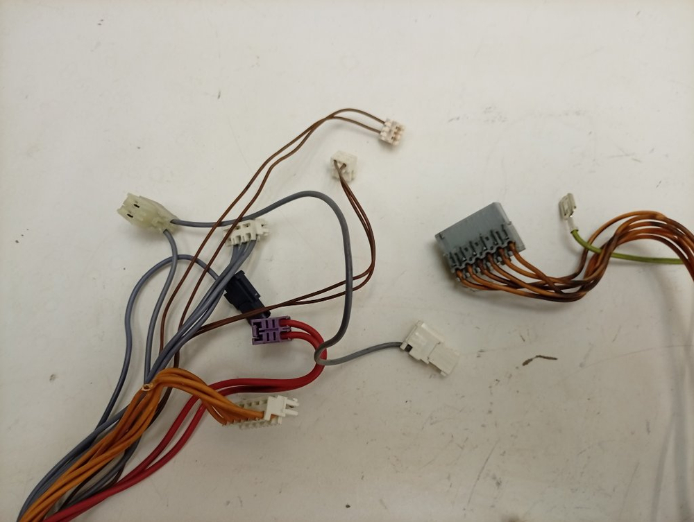 WLF20181CE/18 кт38 Комплект проводов для стиральной машины Bosch б/у