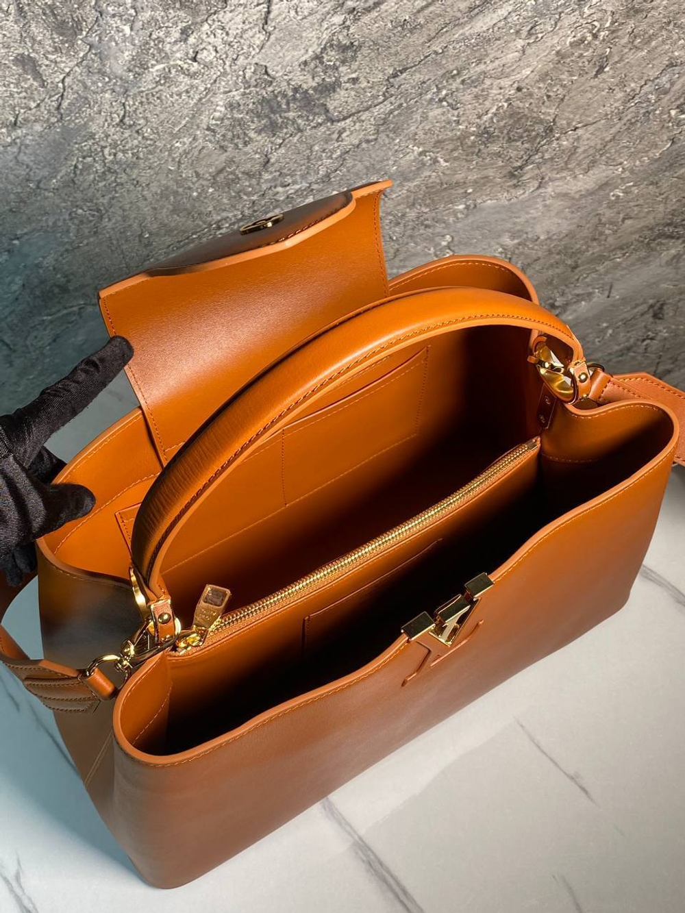 Сумка Louis Vuitton