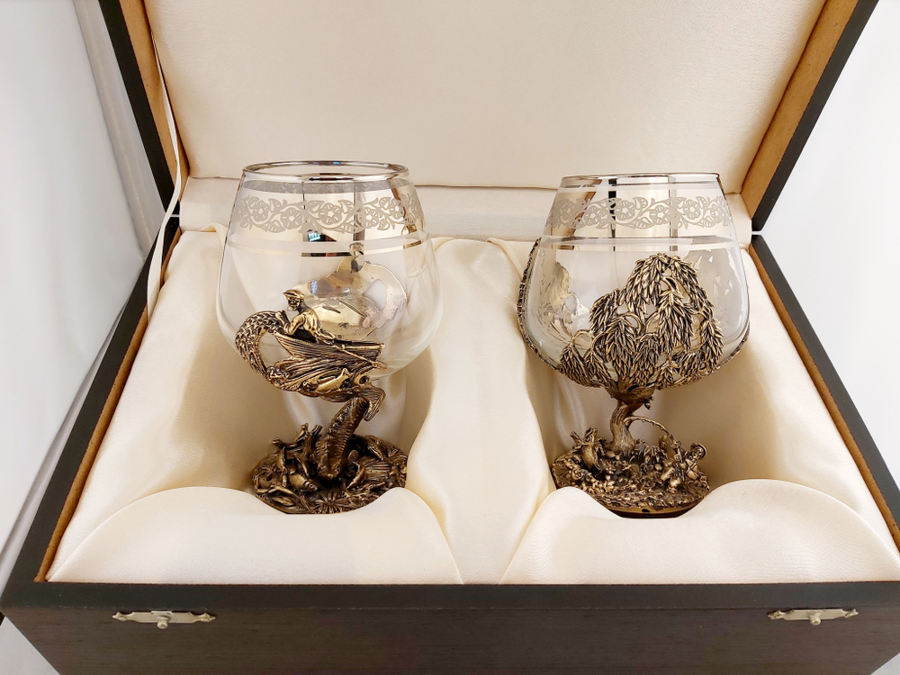 Набор из 2-х бокалов для коньяка "Рыбалка. Осетр" (подарочный футляр)