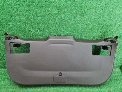 Обшивка крышки багажника Faw Bestune T77 (18-нв)