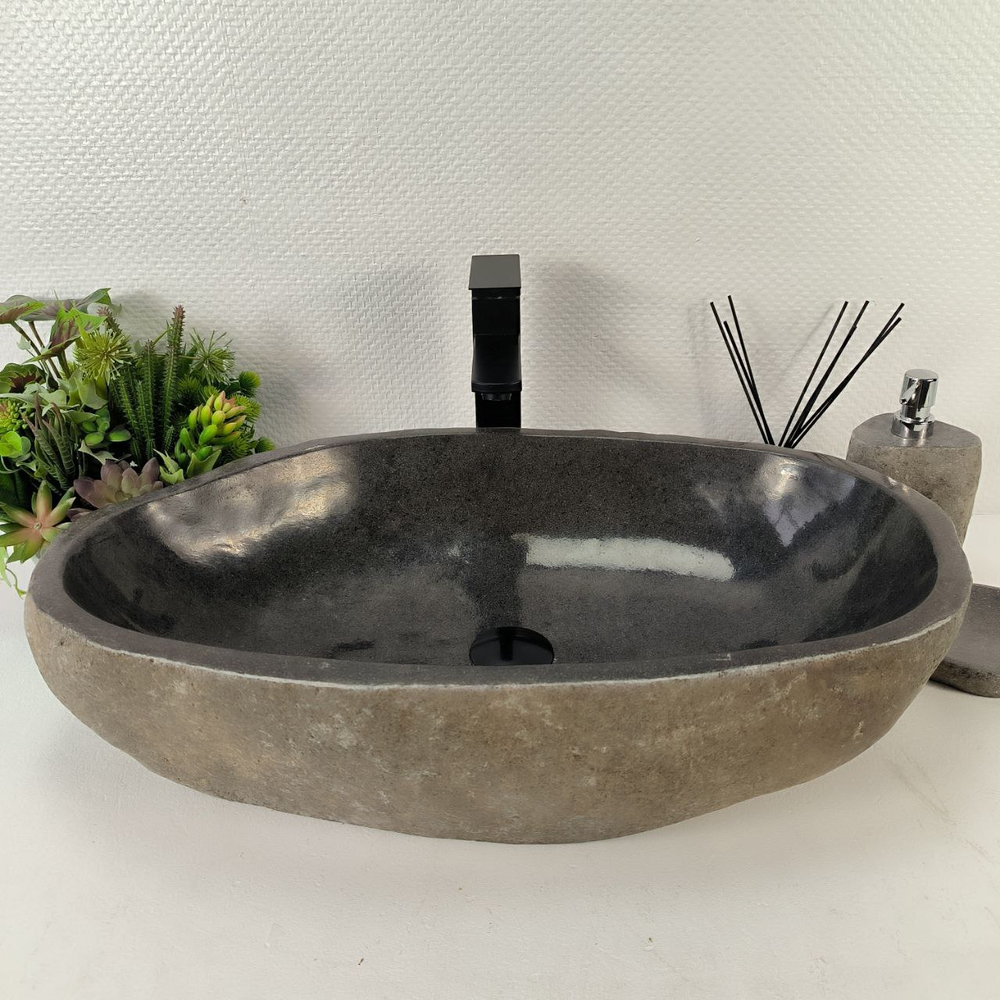 Раковина из речного камня RS-65156 64*38*15 0858