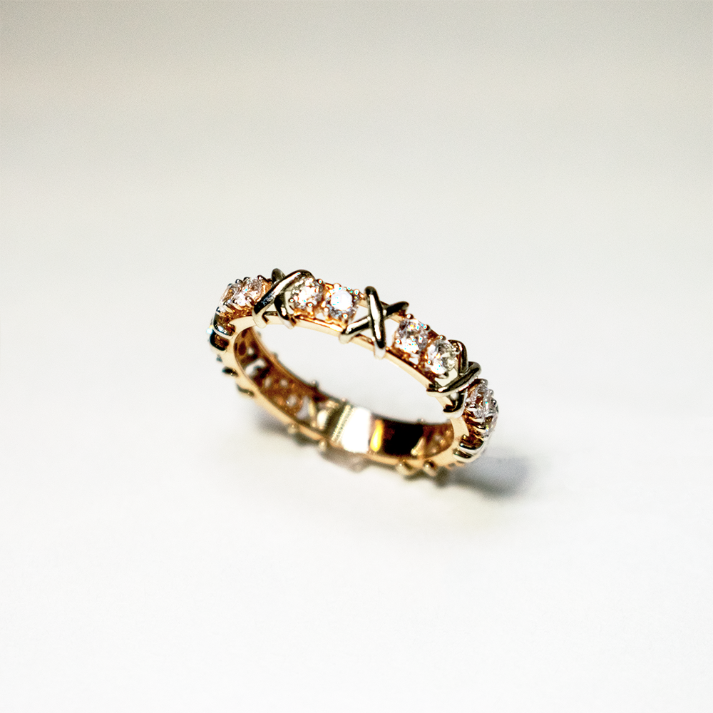 Кольцо с фианитами Завтрак у Тиффани