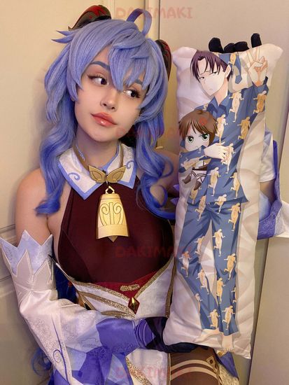 Мини дакимакура Леви Аккерман из Атака Титанов арт. M0711, 60х20 см