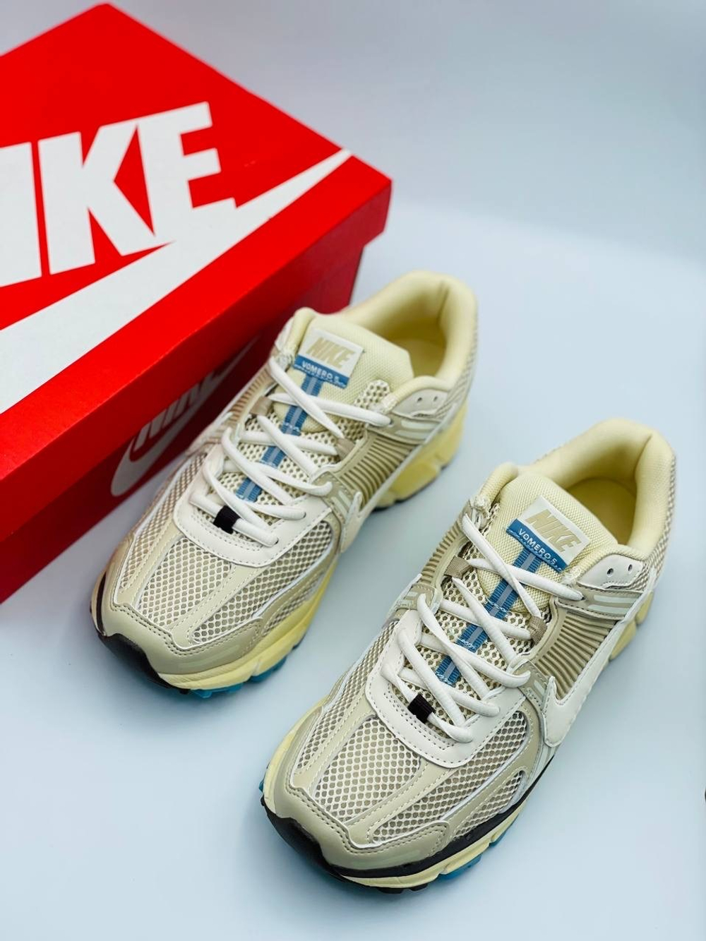 Кроссовки мужские Nike Air Zoom Vomero 5 Cobblestone