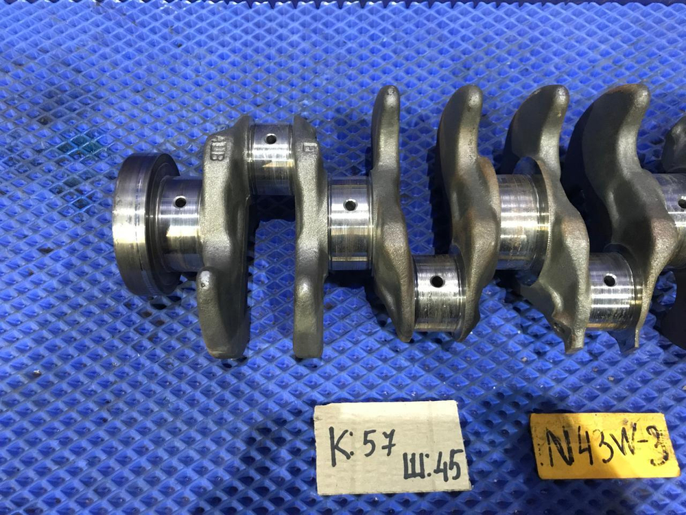 Коленвал MITSUBISHI CHARIOT 1994