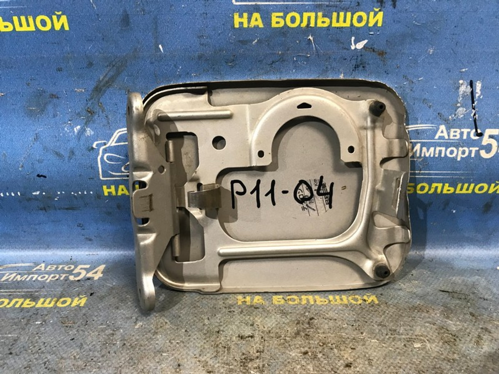 Лючок бензобака NISSAN PRIMERA 1999