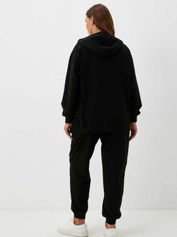 Костюм спортивный