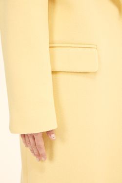 Объемное пальто (((По классике))), желтое