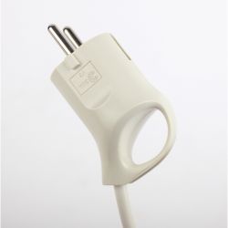 Вилка ЭРА V3 c заземлением 16A с кольцом непрямой ввод белая | Штепсельные вилки и розетки