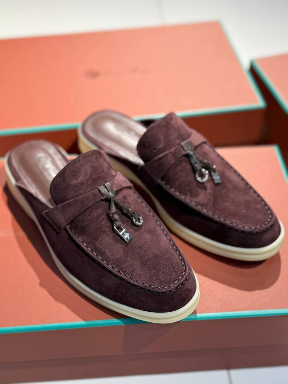 Сабо Loro Piana
