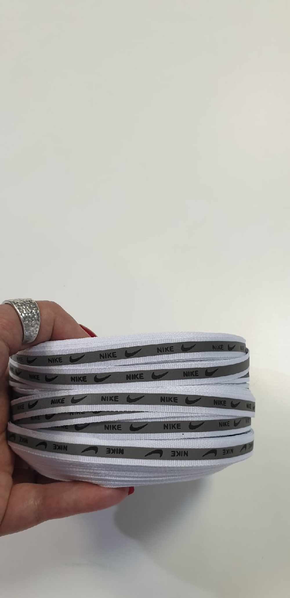 Найк на белом лента СВО 1см