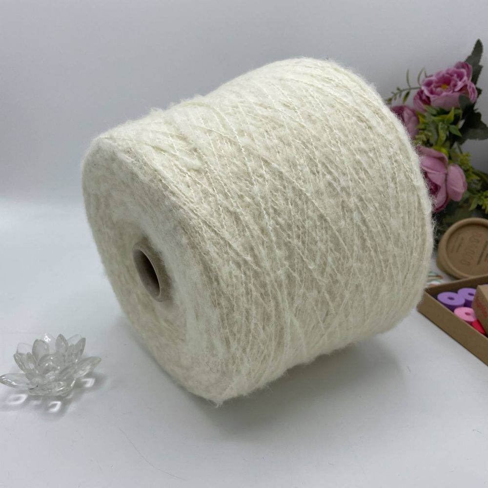 LAGOPOLANE 28% вспушенный меринос 42% полиамид 30% полиакрил