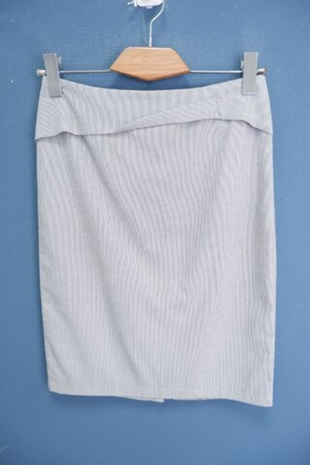 Юбка Elis в тонку полоску 42 размер