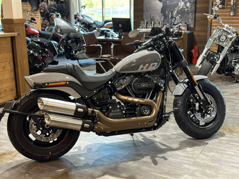 Harley-Davidson Softail Fat Bob 114 (FXFBS) Grey (С НДС)